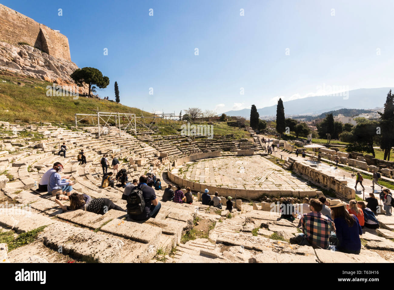 Athen, Griechenland. Das Theater des Dionysos Eleuthereus, einem großen Theater erste Theater in der Welt am Fuße der Athener Akropolis gebaut als Stockfoto