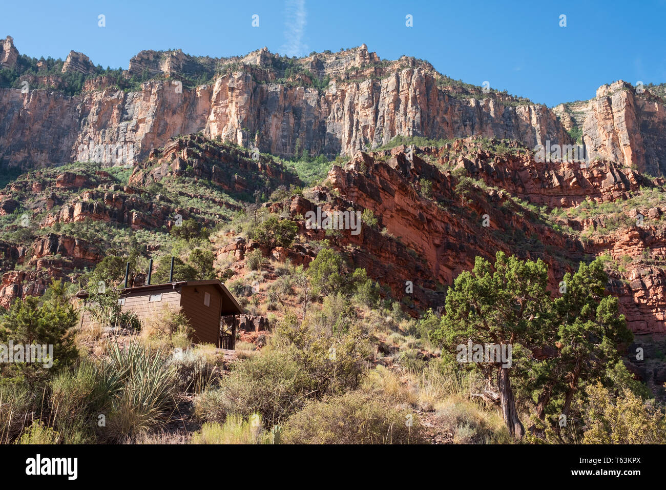 Three Mile Resthouse auf dem Bright Angel Trail im Grand Canyon National Park, Arizona, USA Stockfoto
