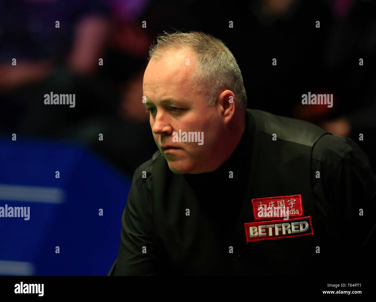 Crucible Theatre, Sheffield, UK. 29 Apr, 2019. Betfred World Snooker Championship, zweite Runde; John Higgins (SCO) während seines zweiten runden Match gegen Stuart Bingham (ENG) Credit: Aktion plus Sport/Alamy leben Nachrichten Stockfoto