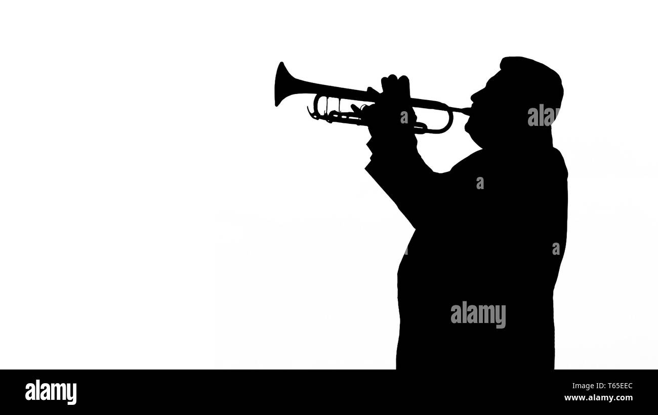 Mann silhouette spielen Trompete auf weißem Hintergrund Stockfoto