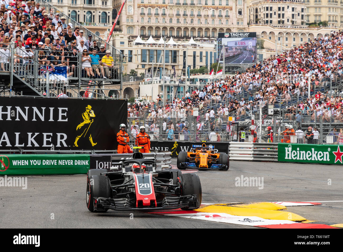 Monte Carlo / Monaco - 05/27/2018 - #2 Stoffel VANDOORNE (BEL, McLaren) und #20 Kevin Magnussen (DEN, HAAS) während der GP von Monaco Stockfoto