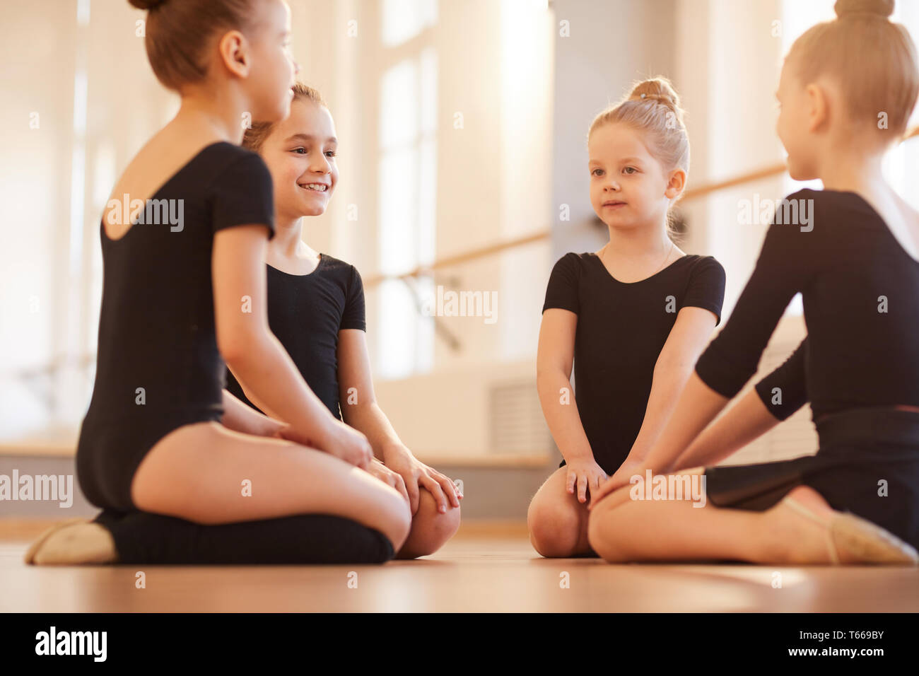 Mädchen im Tanz Klasse Stockfoto