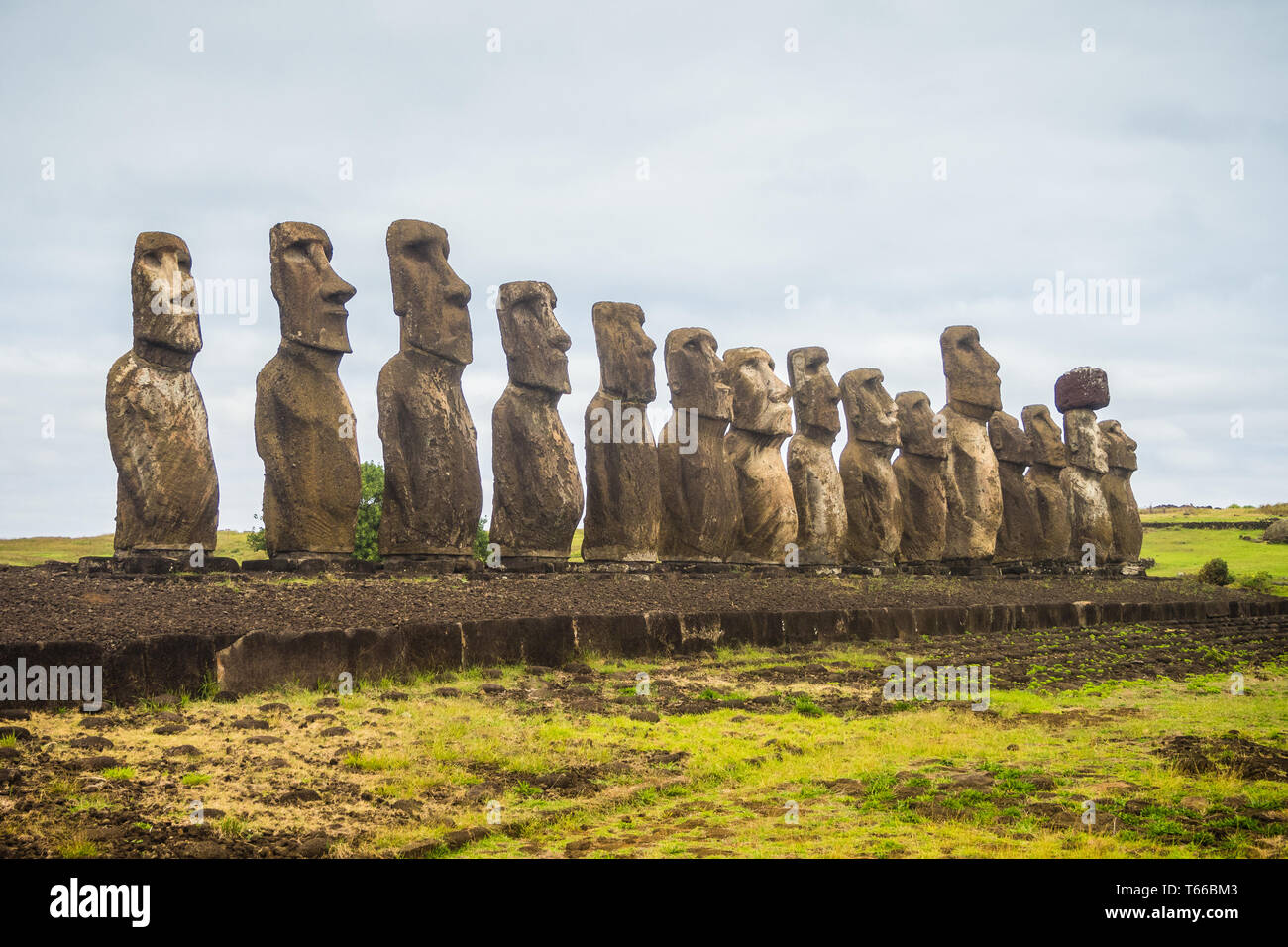 Moai Statuen auf der Osterinsel. Ahu Tongariki, Chile, Südamerika Stockfoto