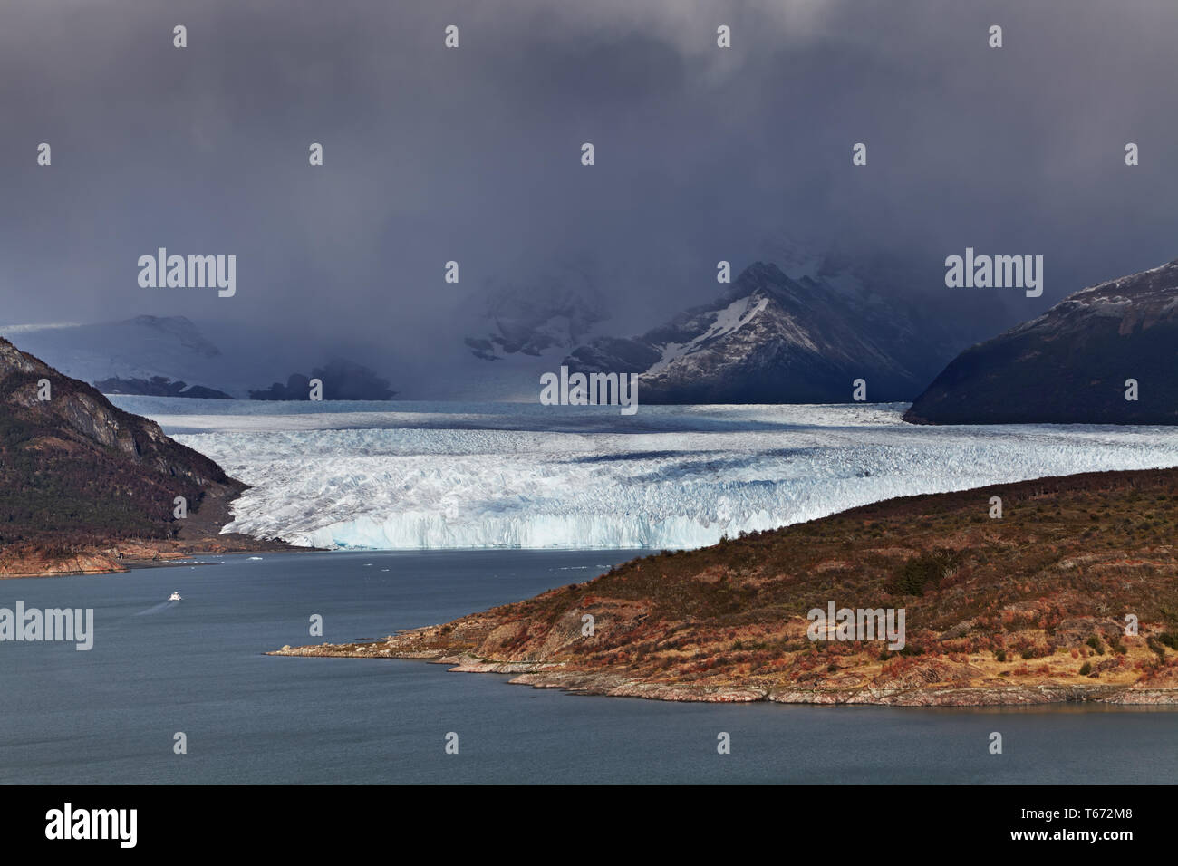 Perito Moreno Gletscher, Argentino-See, Patagonien, Argentinien Stockfoto