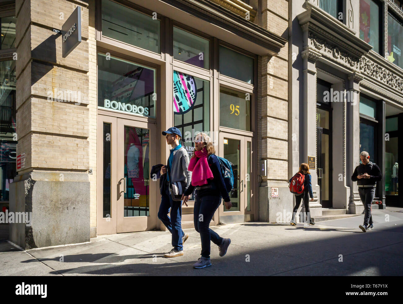 Ein bonobos Ziegel und Mörtel Store in New York am Mittwoch, 17. April 2019. WalMart Stores Inc. erwarb die Menswear Händler in 2017. (Â© Richard B. Levine) Stockfoto