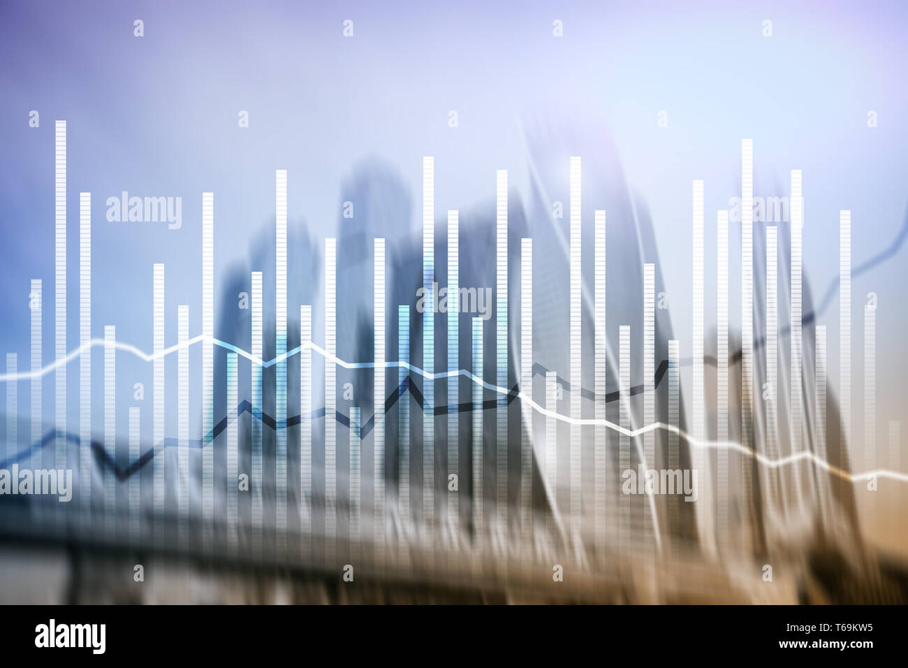 Double Exposure Wirtschaft Wachstum Diagramme auf den verschwommenen Hintergrund. Unternehmen und Investitionen Konzept Stockfoto