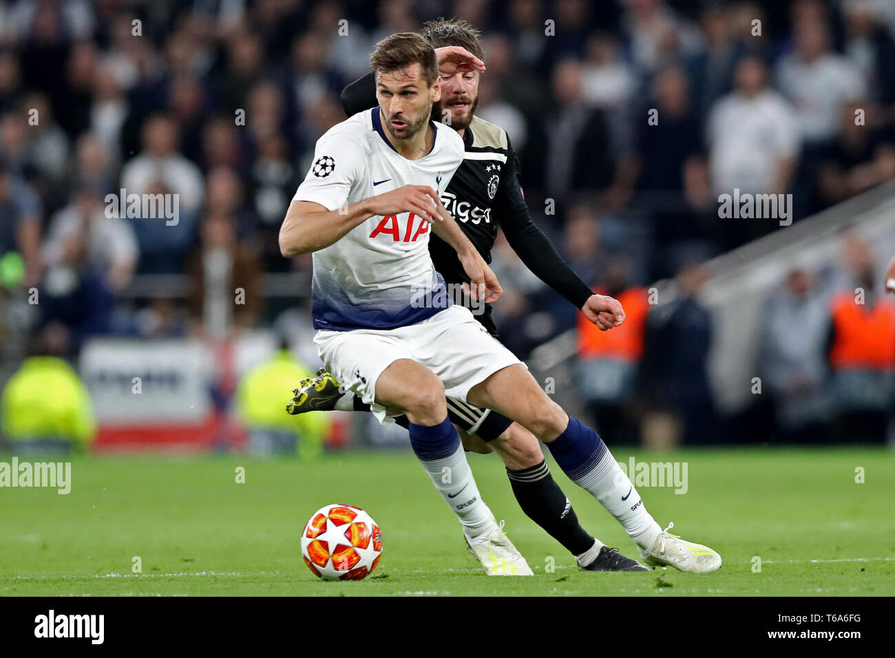 London, Großbritannien. 30. Apr 2019. Tottenham vorwärts Fernando Llorente in Aktion während der UEFA Champions League Match zwischen den Tottenham Hotspur und Ajax Amsterdam an der White Hart Lane, London am Dienstag, 30. April 2019. (Credit: Jon Bromley | MI Nachrichten) Credit: MI Nachrichten & Sport/Alamy leben Nachrichten Stockfoto