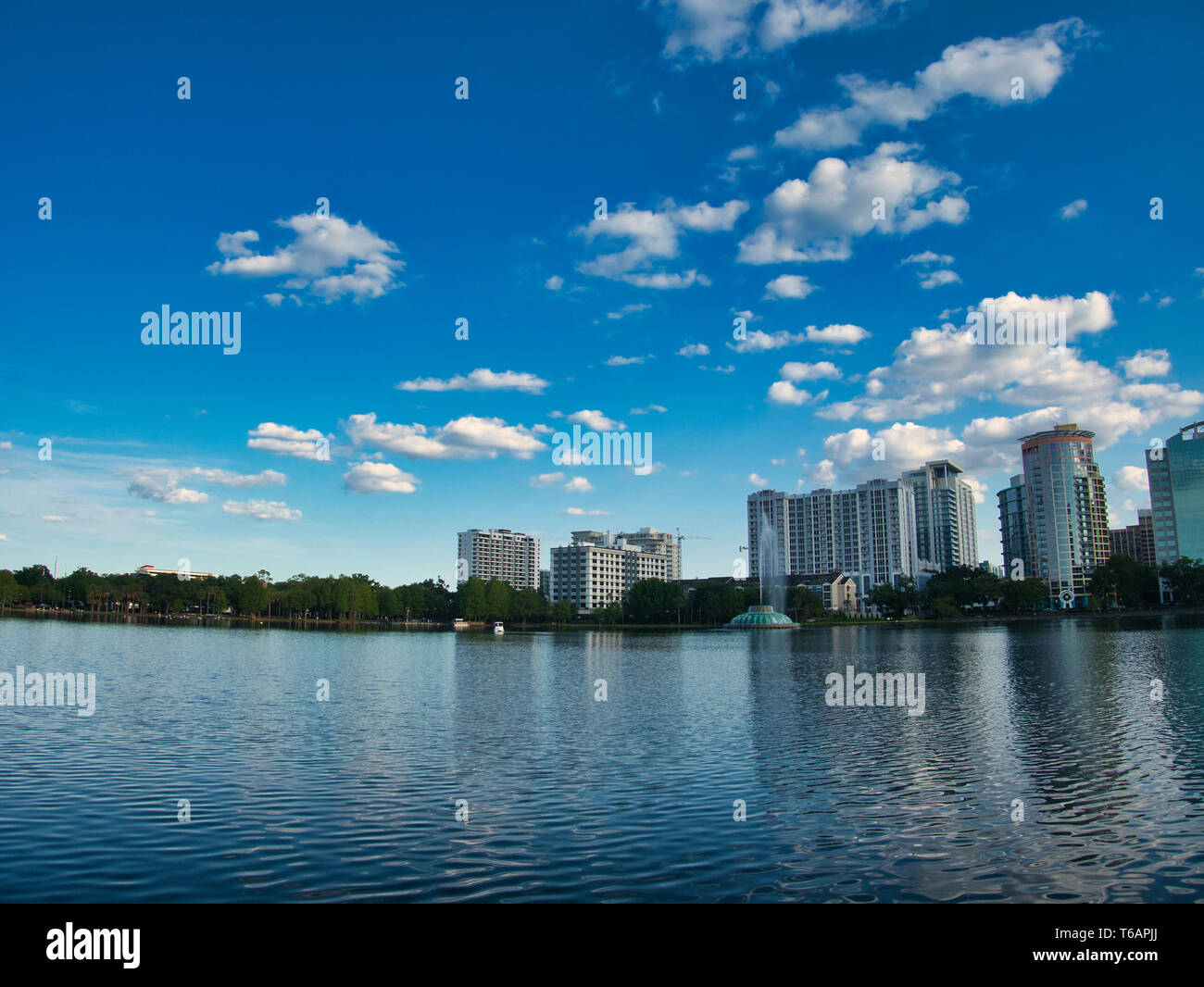 Orlando, Florida Blick vom Lake Eola Park in der Mitte der Stadt Stockfoto