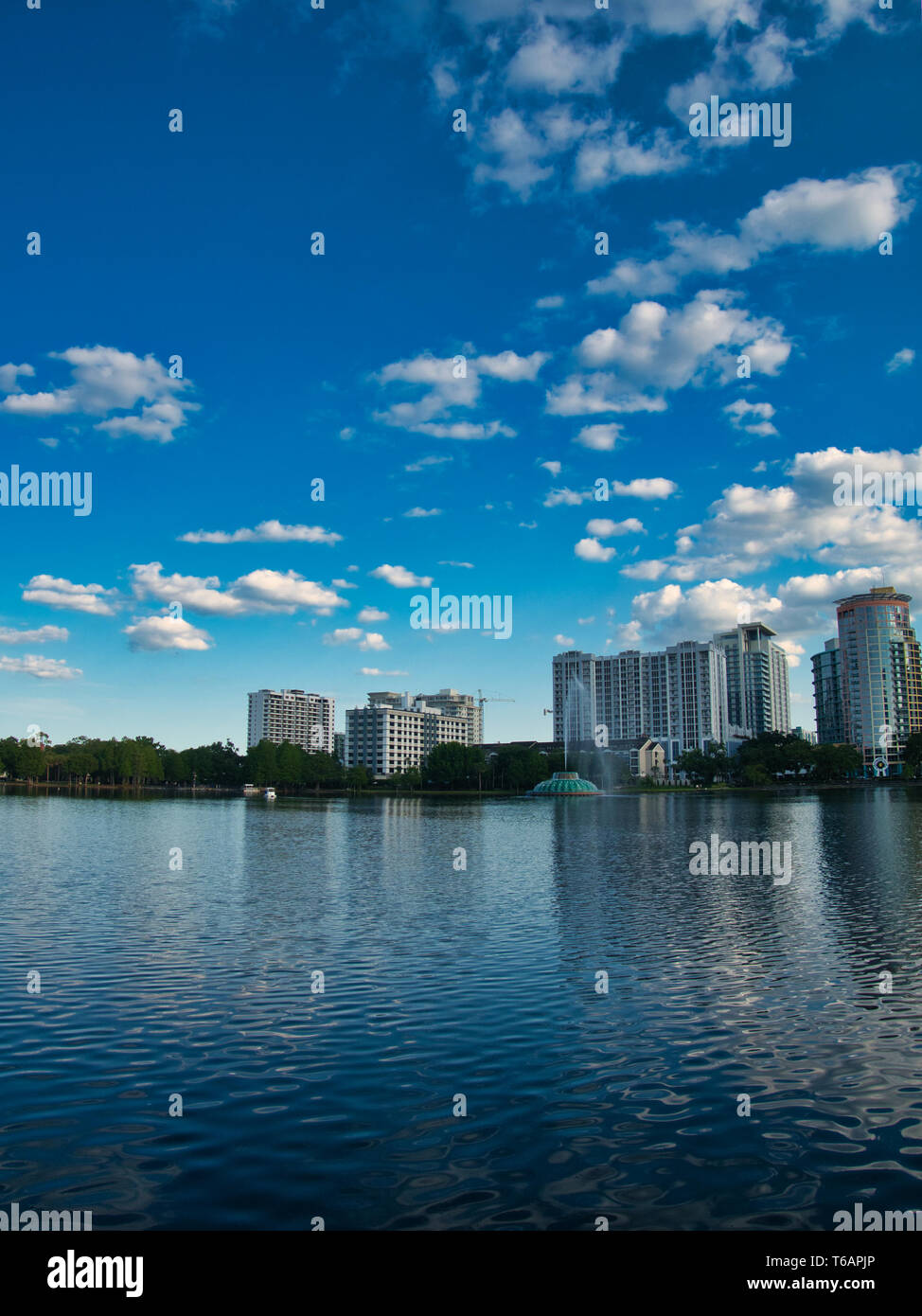 Orlando, Florida Blick vom Lake Eola Park in der Mitte der Stadt Stockfoto