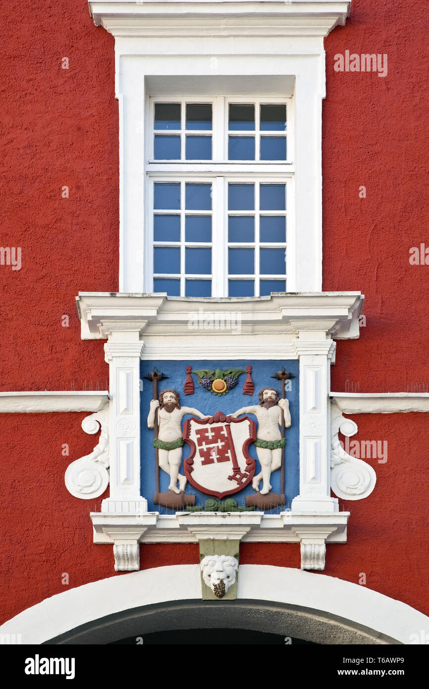 Rathaus mit Stadtwappen, barocken Westflügel, Detail, Soest, Nordrhein-Westfalen, Deutschland, Europa Stockfoto
