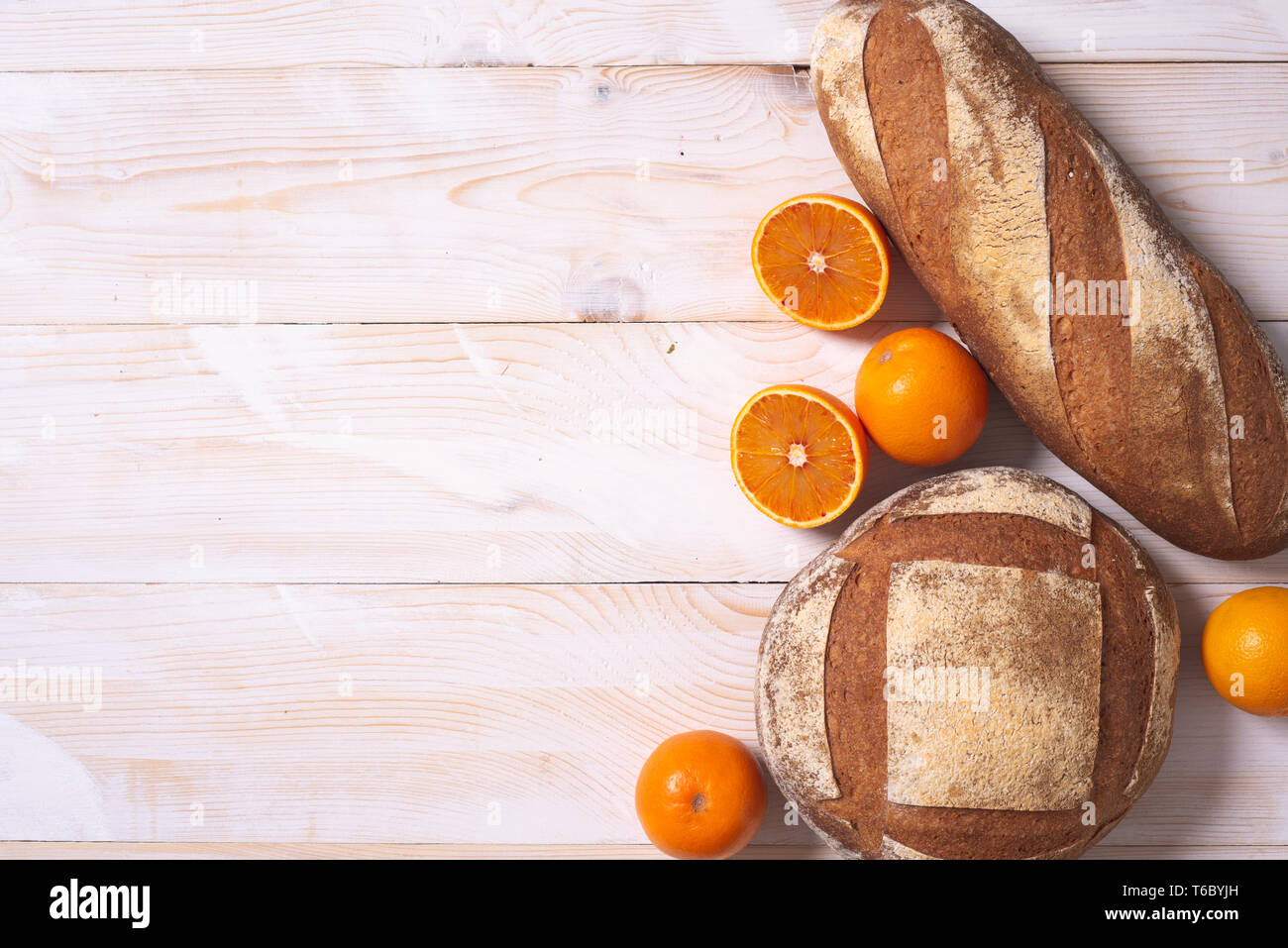 Neues Konzept für nachhaltige und nahrhaftes Brot von der italienischen Abteilung Forschung, mit Zitrusfrüchten Faser aus Verarbeitung von Apfelsinen Abfällen gewonnen wird, Stockfoto