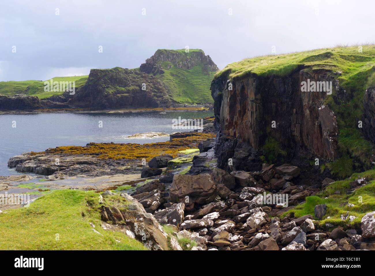 Brüder (Rubha nam Brathairean), Robust, Wilde unberührte Küste. Schottische Natur. Isle of Skye, Schottland, Großbritannien. Stockfoto