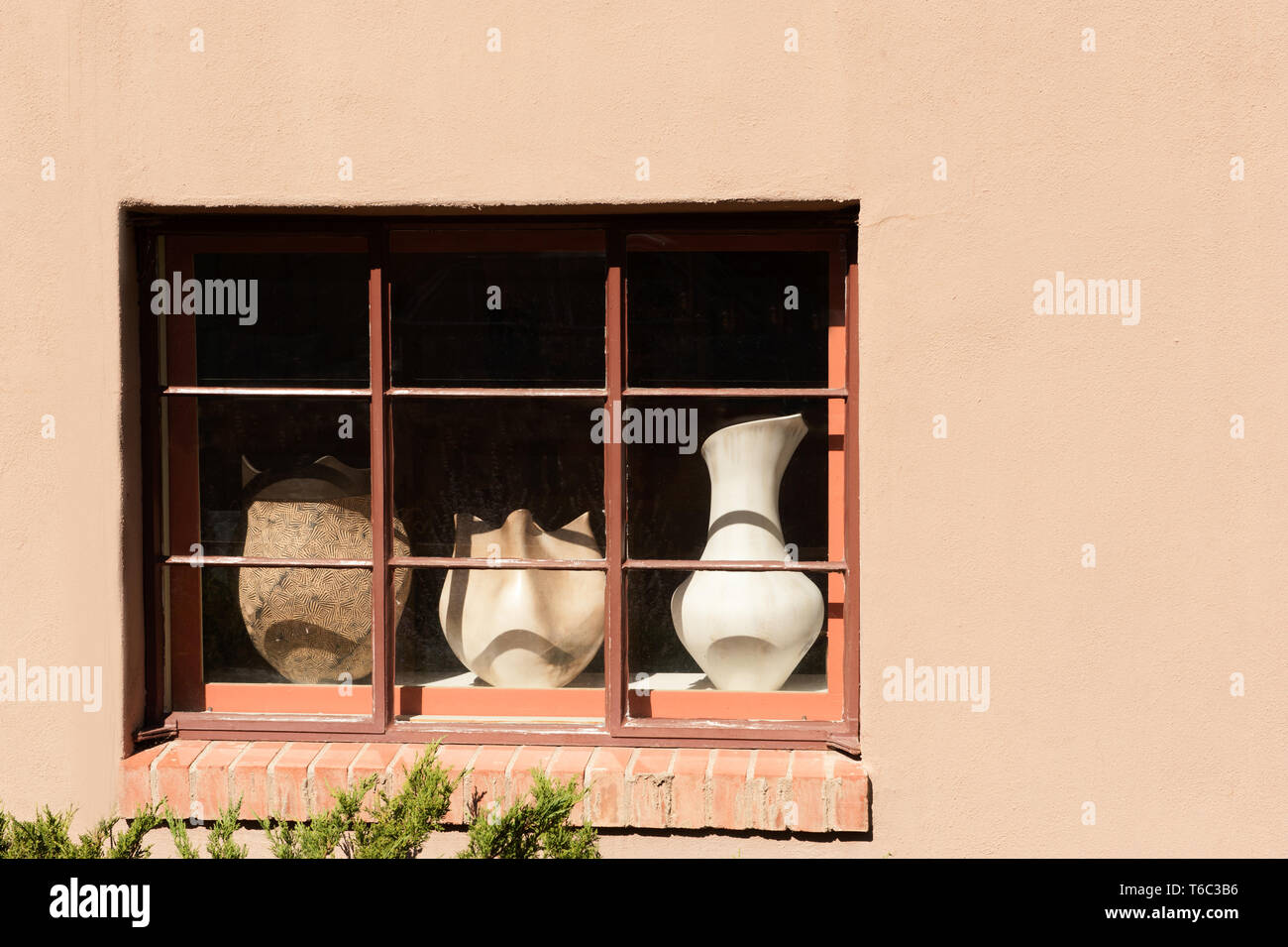 Canyon Road Fenster in Santa Fe, New Mexico Stockfoto