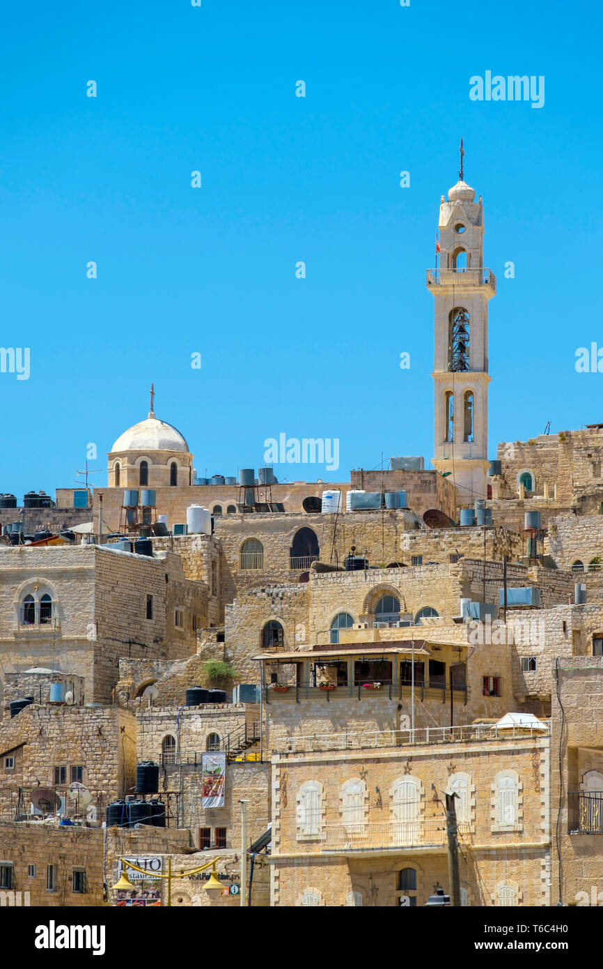 Palästina, West Bank, Bethlehem. Blick auf die Gebäude in der Altstadt. Stockfoto