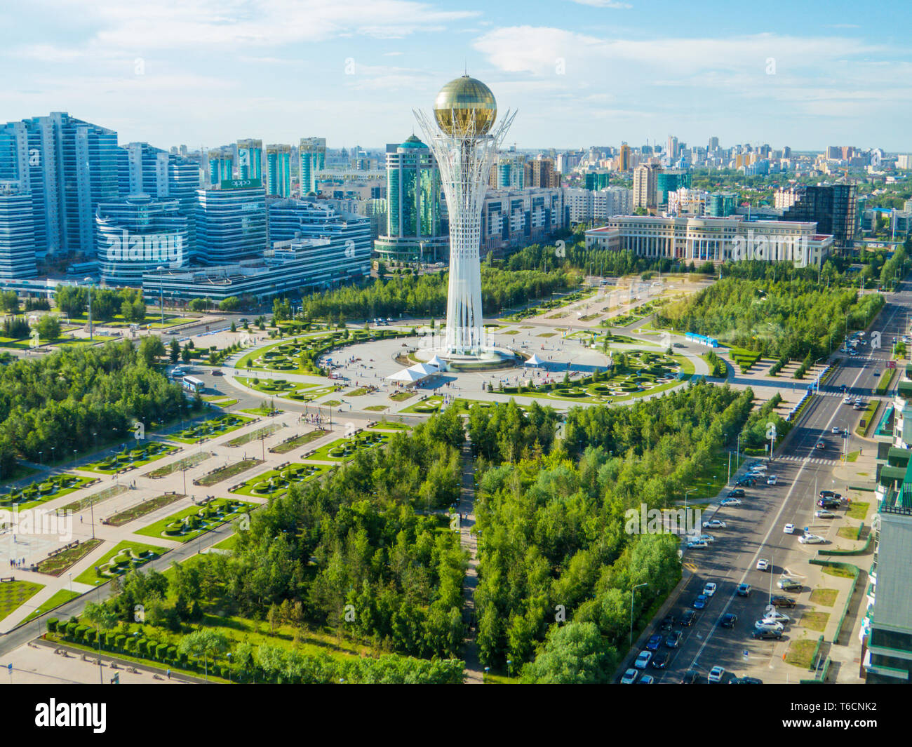 Luftaufnahme des Baiterek Tower in Nursultan, Kasachstan Stockfoto