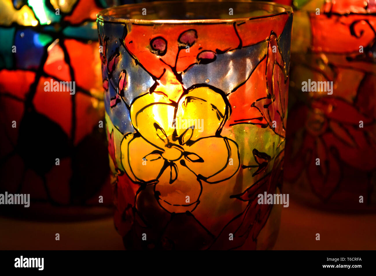 Glas Leuchter bemalten Glasfenster Lacke, Nahaufnahme Makro Stockfoto