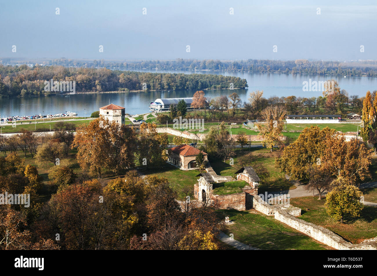 Blick von der alten Festung von Belgrad auf die Donau Stockfoto