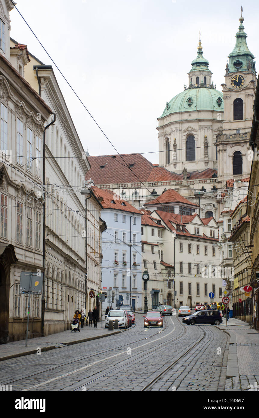 Kirche St. Nikolaus Prag von karmelitska Straße Mala Strana Stockfoto