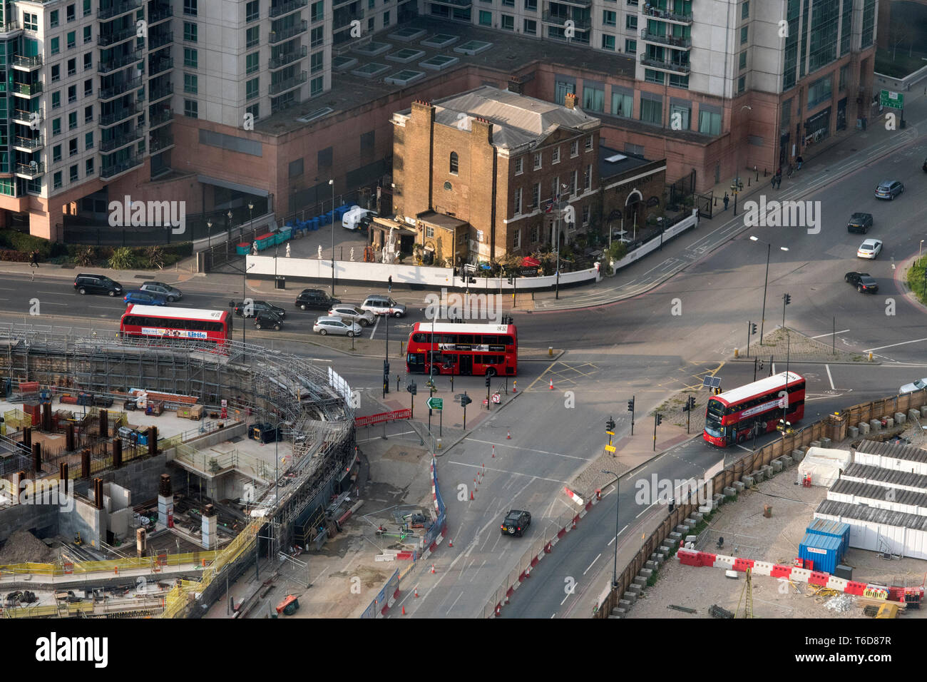 LASSCO Brunswick House im Vauxhall am 13. April 2019 von Sky Gärten Sky Scraper im Süden Londons. Stockfoto
