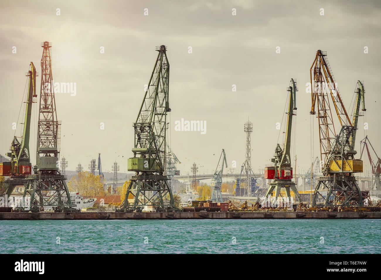 Hafen warna Fotos und Bildmaterial in hoher Auflösung Alamy