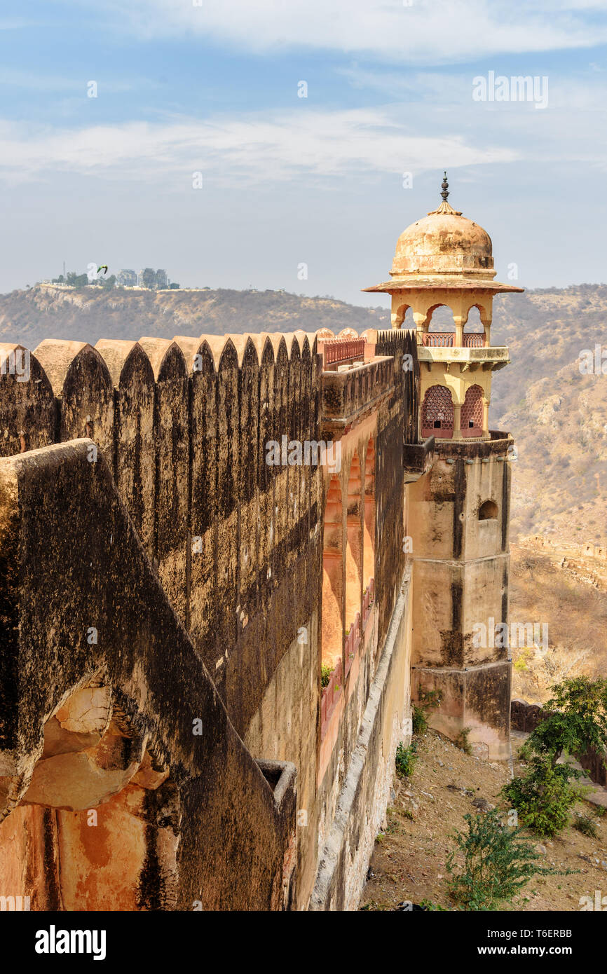 Jaigarh Fort in Gelb. Jaipur Rajasthan. Indien Stockfoto