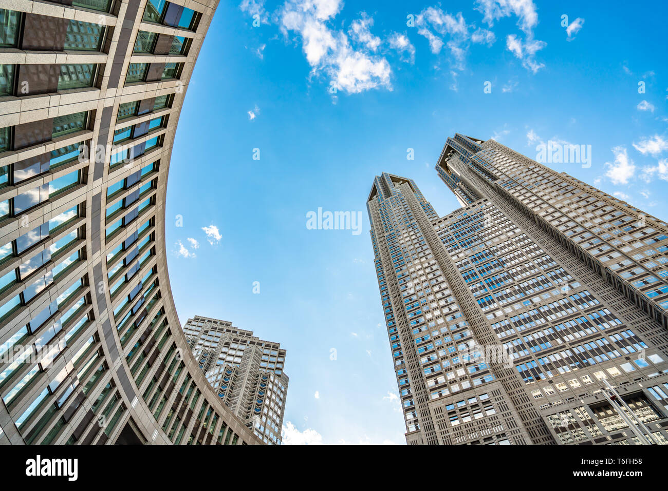 TOKYO, Japan - 23. November 2018: Metropolitan Regierungsgebäude von Tokio, Japan, die Häuser der Tokyo Metropolitan Government. Stockfoto