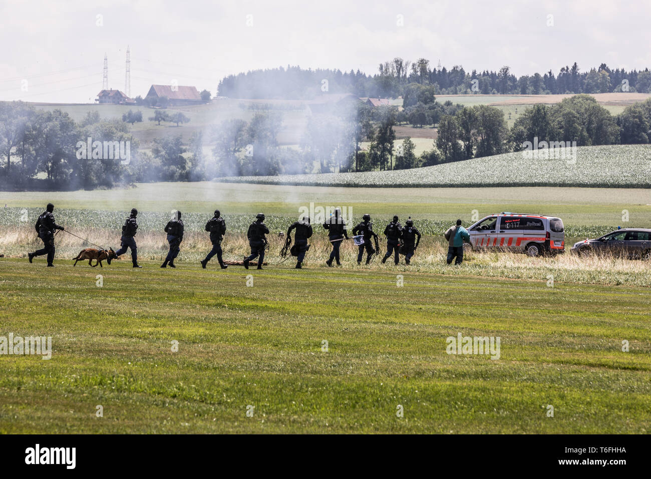 Special Unit lynx der Luzerner Polizei während einer Übung, Beromünster, Luzern, Schweiz, Europ. Stockfoto