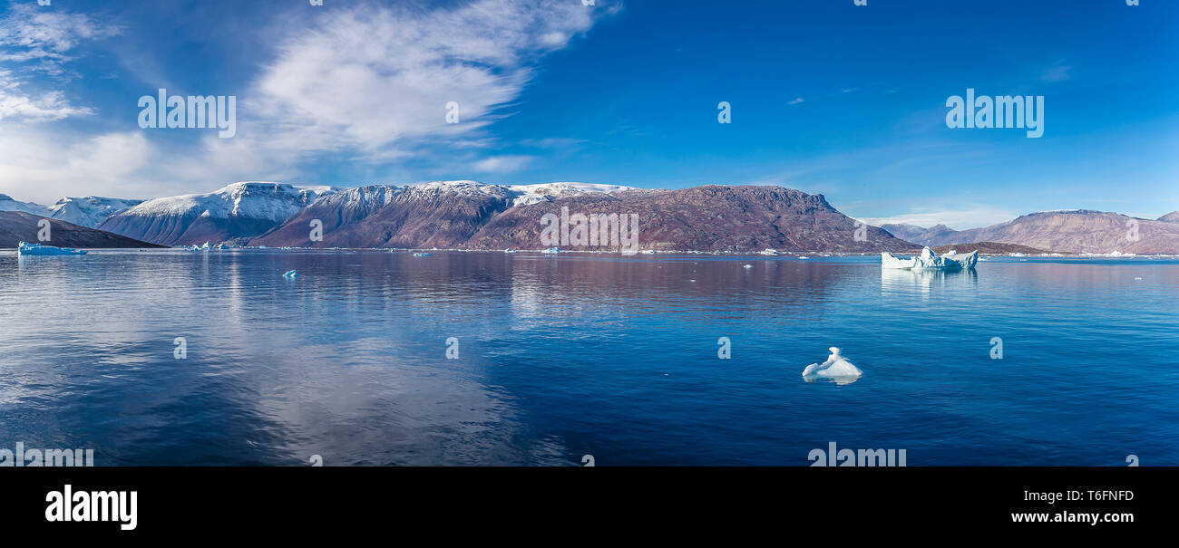 Küste Landschaft bei Ittoqqortoormiit Scoresbysund, Grönland, Stockfoto