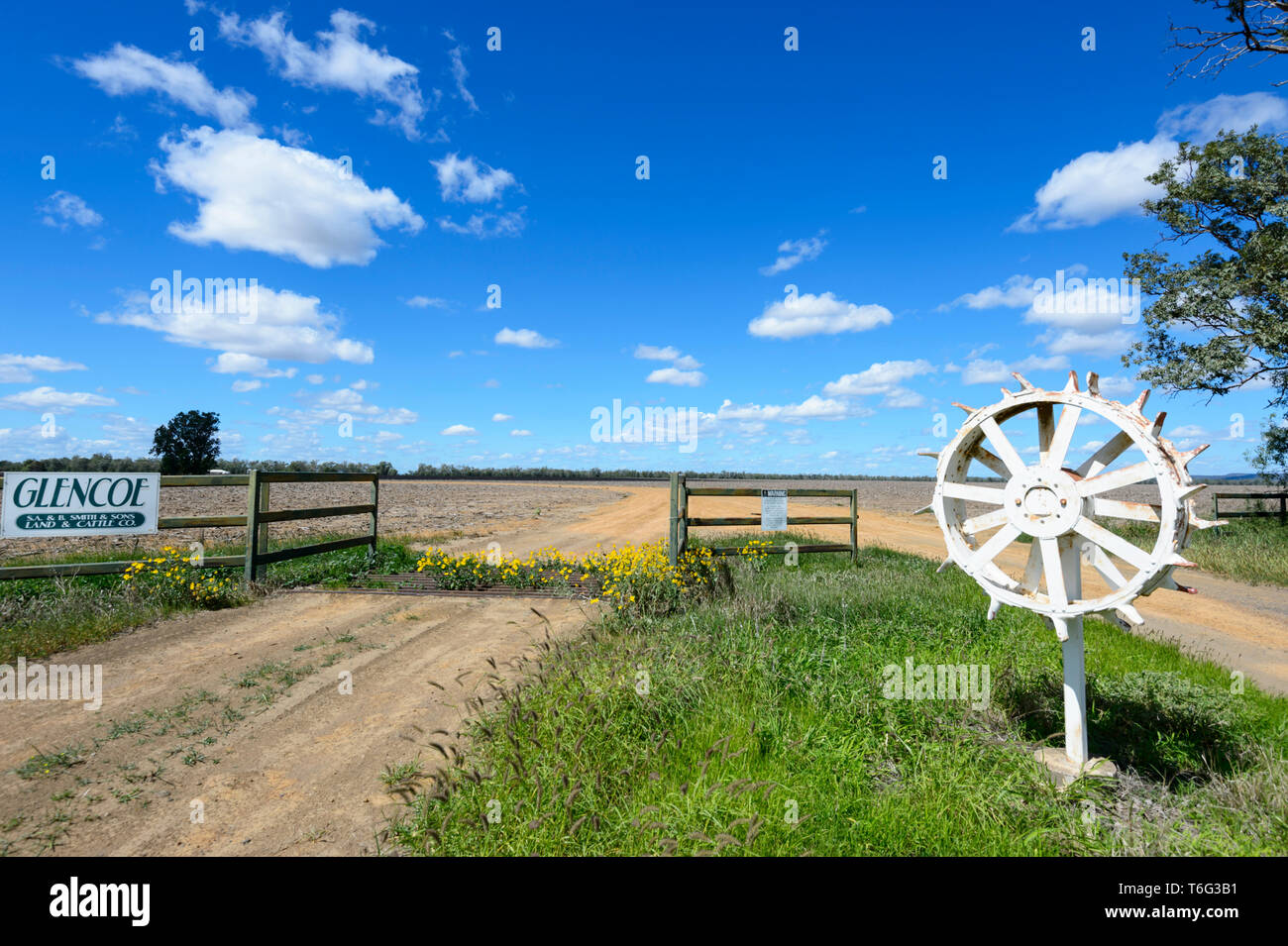 Eingang von Glencoe Station, eine pastorale Lease in der Nähe von Cunnamulla, South West Queensland, Queensland, Australien Stockfoto