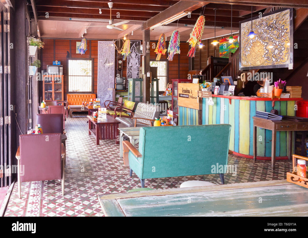 Vintage thai Coffeeshop, Grandma's House Bed and Breakfast, Thailand Stockfoto