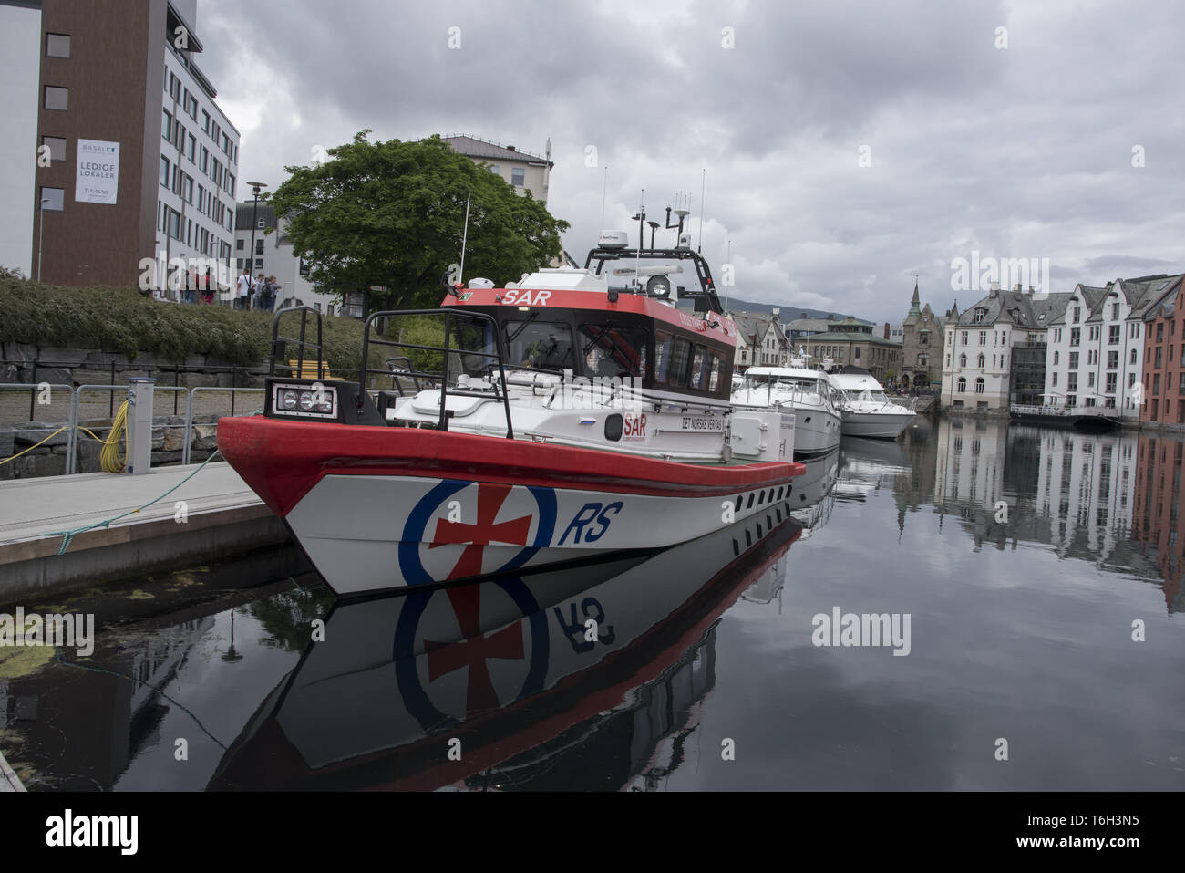 Die Rettungsboote in Ålesund in Norwegen. Stockfoto