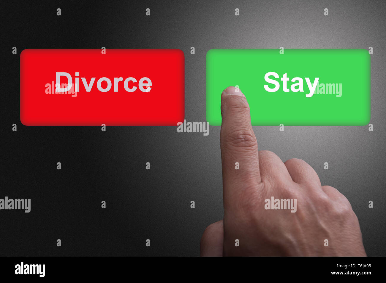 Zwei Tasten mit schriftlicher Divorse und Bleiben und Zeigefinger, auf einem grauen Hintergrund Farbverlauf Stockfoto
