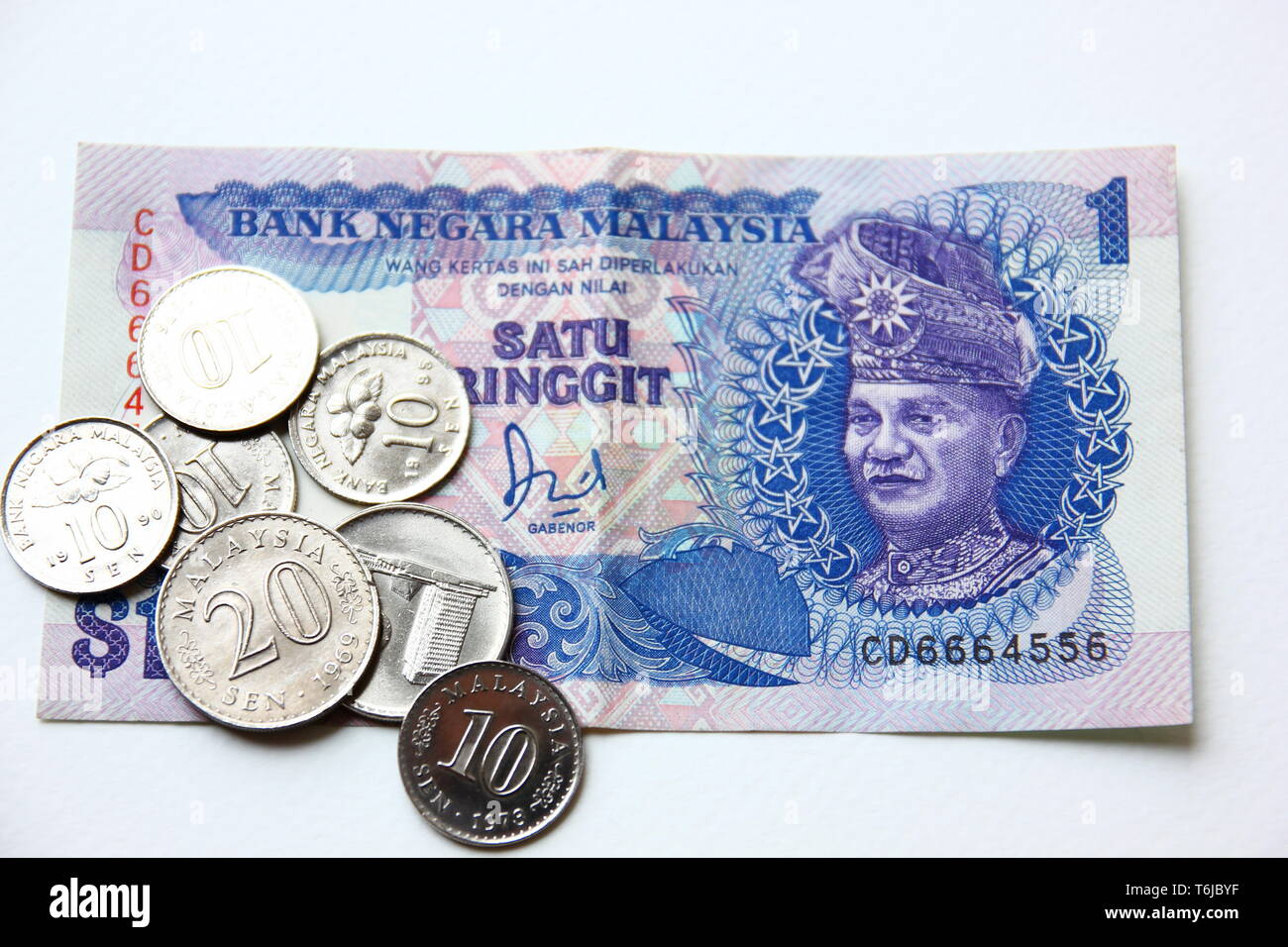 Malaysia Münzen mit Satu Ringgit isolieren auf weißem baclground Stockfoto