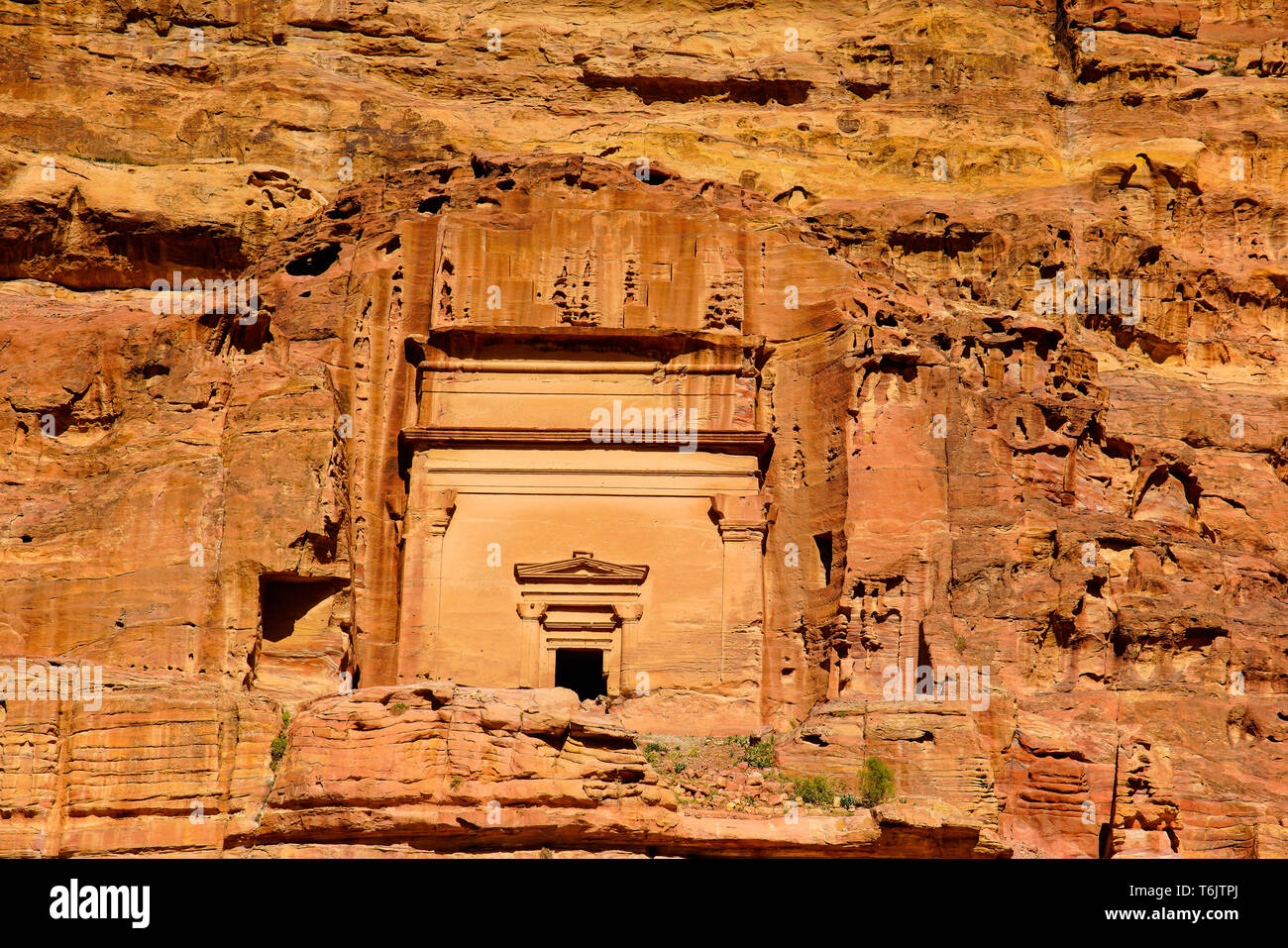 Das Grab von Uneishu, Chief Minister der Königin Shaqilath, Petra, Jordanien. Stockfoto