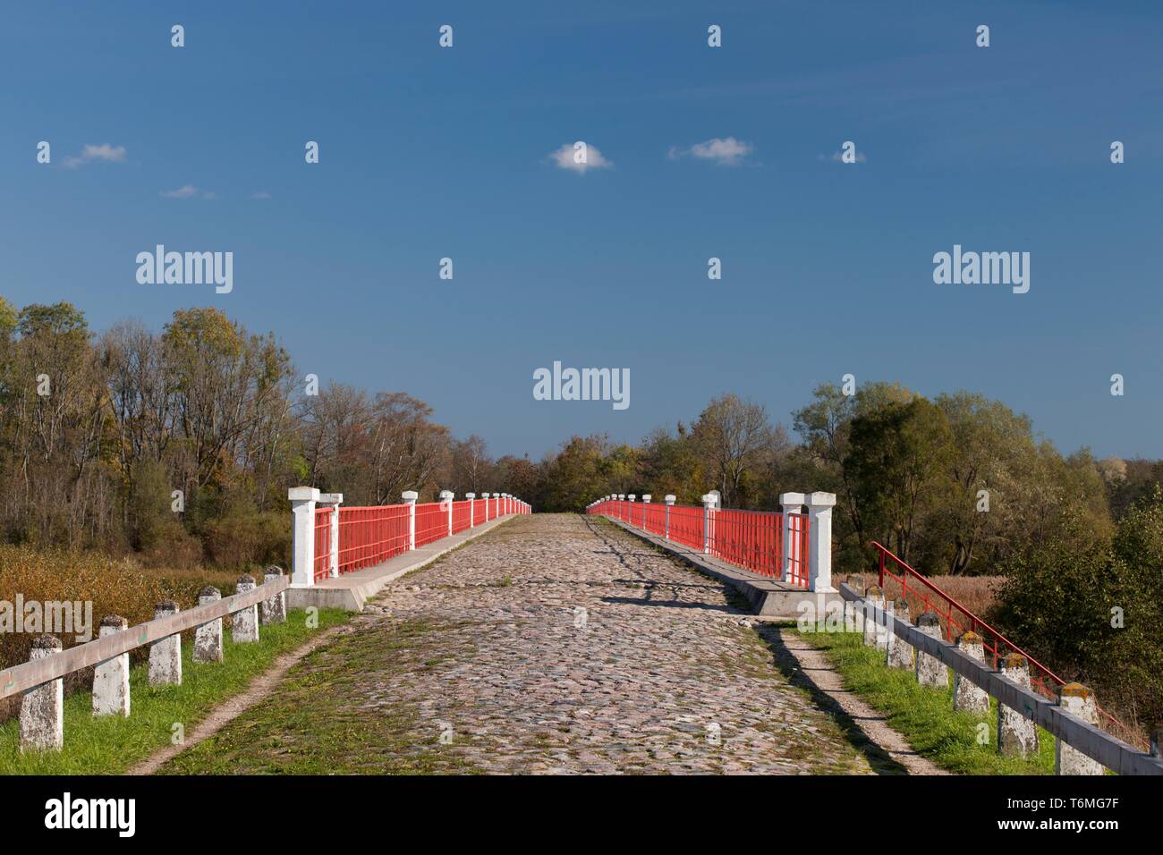 Die alte Brücke in Kasari Matsalu, Estland Stockfoto