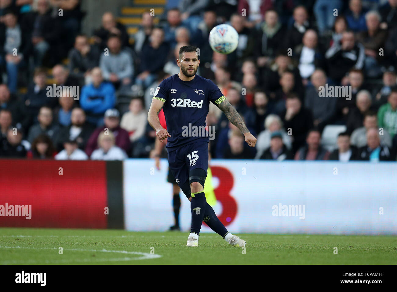 Swansea, Großbritannien. 01 Mai, 2019. Bradley Johnson von Derby County in Aktion. EFL Skybet Meisterschaft übereinstimmen, Swansea City v Derby County in der Liberty Stadium in Swansea, Südwales am Mi 1. Mai 2019. Dieses Bild dürfen nur für redaktionelle Zwecke verwendet werden. Nur die redaktionelle Nutzung, eine Lizenz für die gewerbliche Nutzung erforderlich. Keine Verwendung in Wetten, Spiele oder einer einzelnen Verein/Liga/player Publikationen. pic von Andrew Obstgarten/Andrew Orchard sport Fotografie/Alamy Live news Credit: Andrew Orchard sport Fotografie/Alamy leben Nachrichten Stockfoto