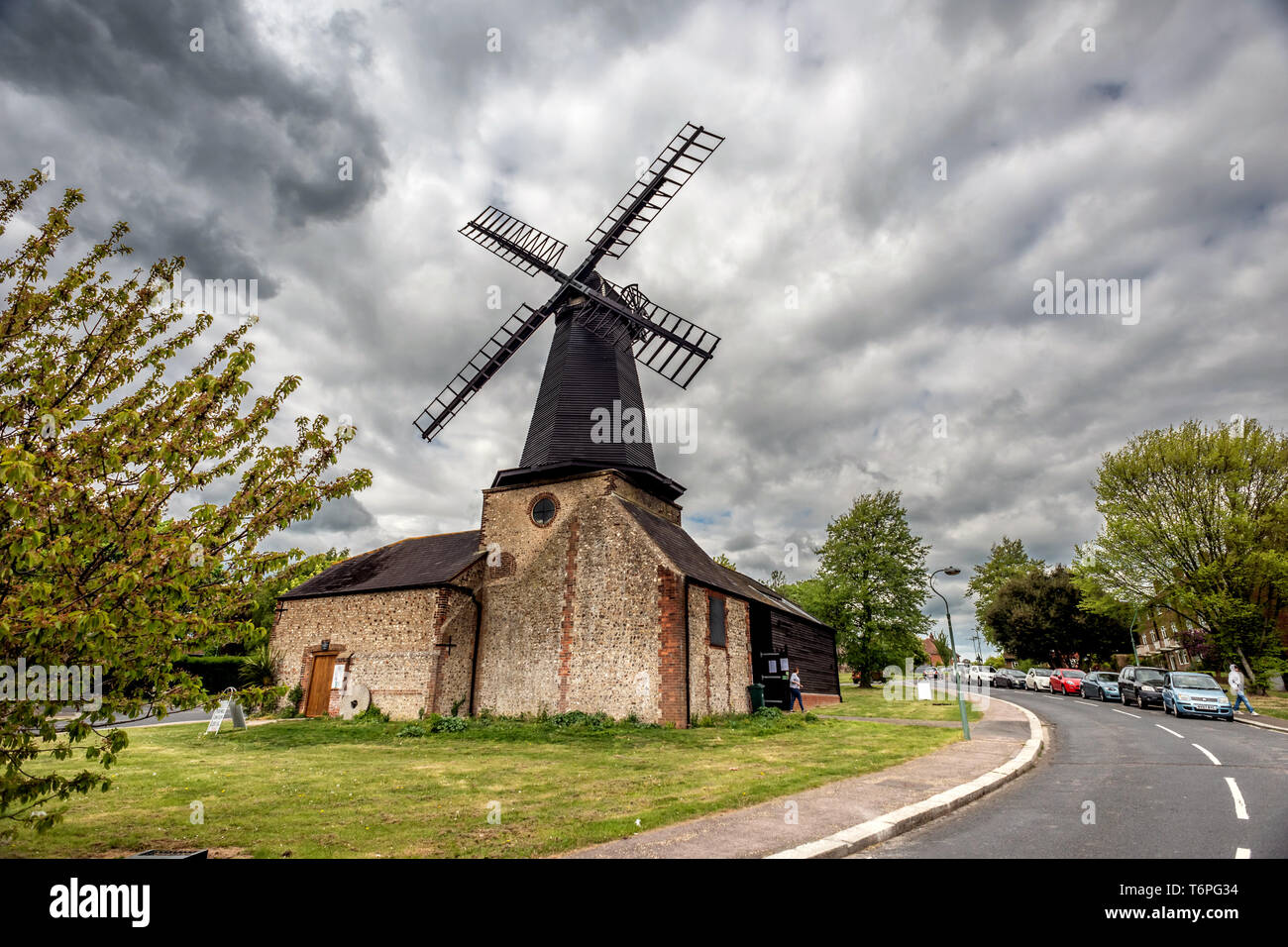 Hove, Großbritannien. 2. Mai 2019. Ungewöhnliche Wahllokale in der Stadt Brighton und Hove Rat Wahlen verwendet heute: West Blatchington Mühle Credit: Andrew Hasson/Alamy leben Nachrichten Stockfoto