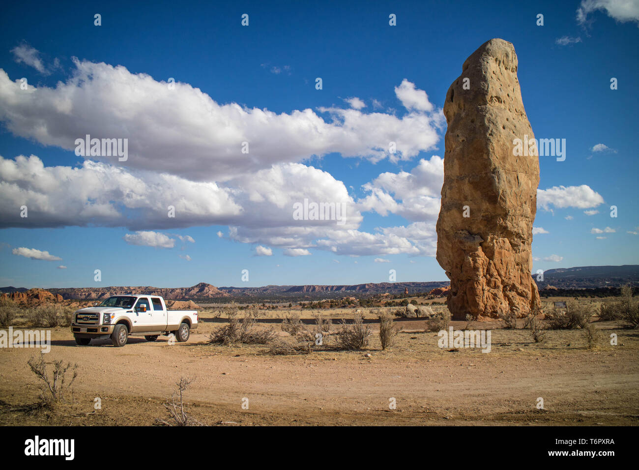 Kodachrome Basin State Park, UT, USA - 25. März 2018: Der F350 Ford entlang des Parks erhalten geparkt Stockfoto