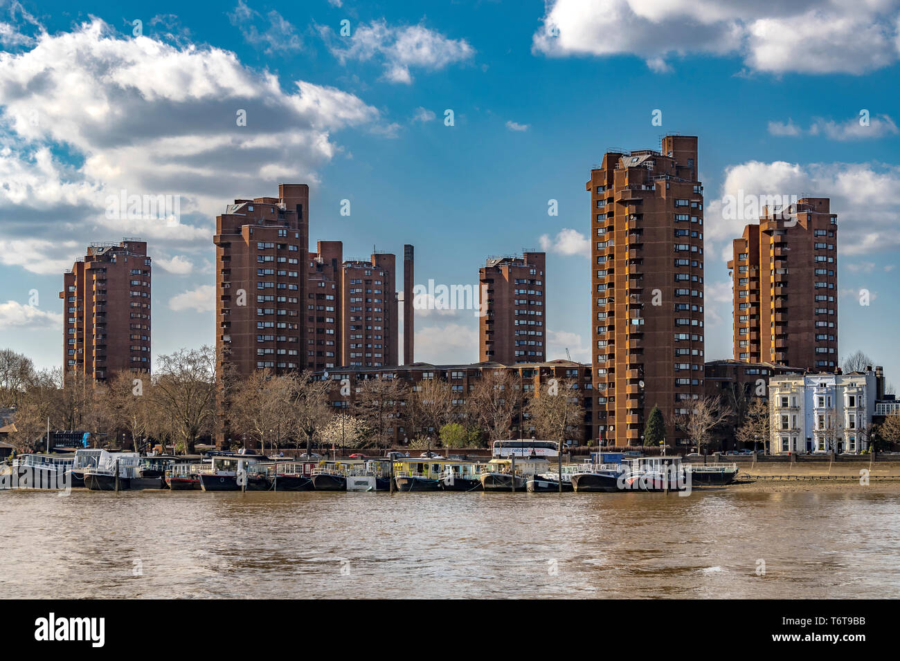 Der High-Rise Tower des World's End Estate blockiert die Entwicklung in Chelsea, London, Großbritannien Stockfoto
