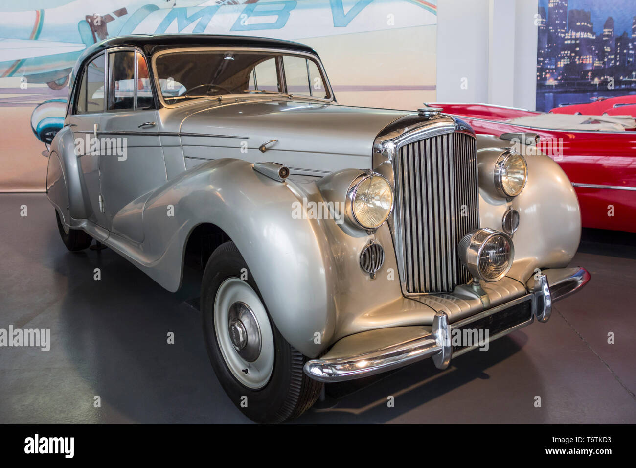 1948 Bentley Mk VI, Britische 4-Tür Standard Steel Sports Saloon classic car in der Autoworld, vintage Automobile Museum in Brüssel, Belgien Stockfoto