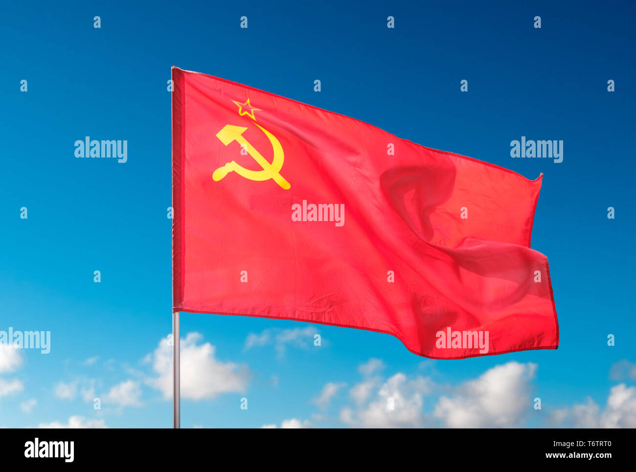 Berlin, Deutschland - 01 Mai, 2019: Die udssr Flagge, Flagge der Union der Sozialistischen Sowjetrepubliken Stockfoto