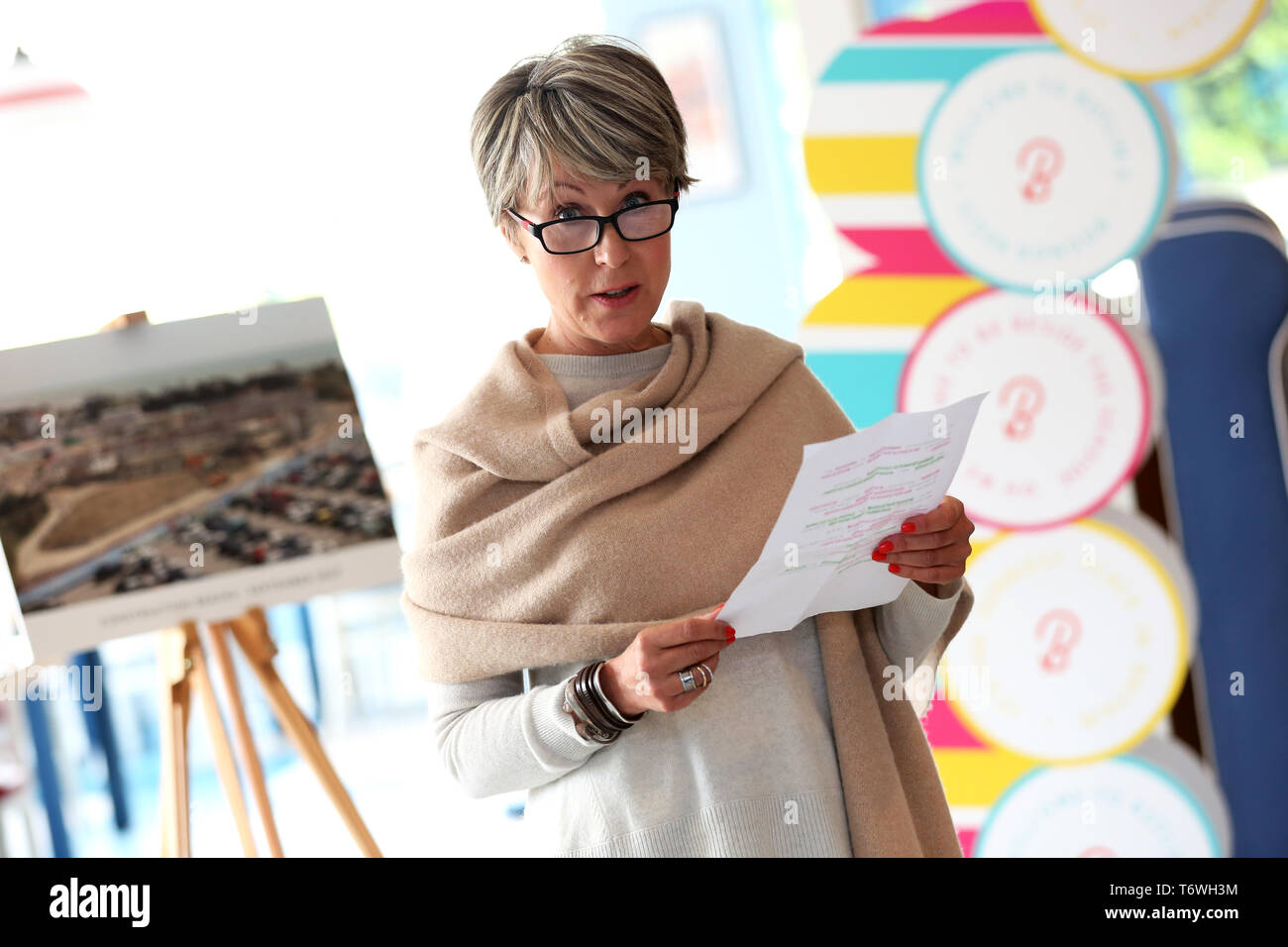 Allgemeine Ansichten des Grand Opening des neuen Schwimmbad im Butlins Holiday Park in Chichester, West Sussex, UK. Stockfoto