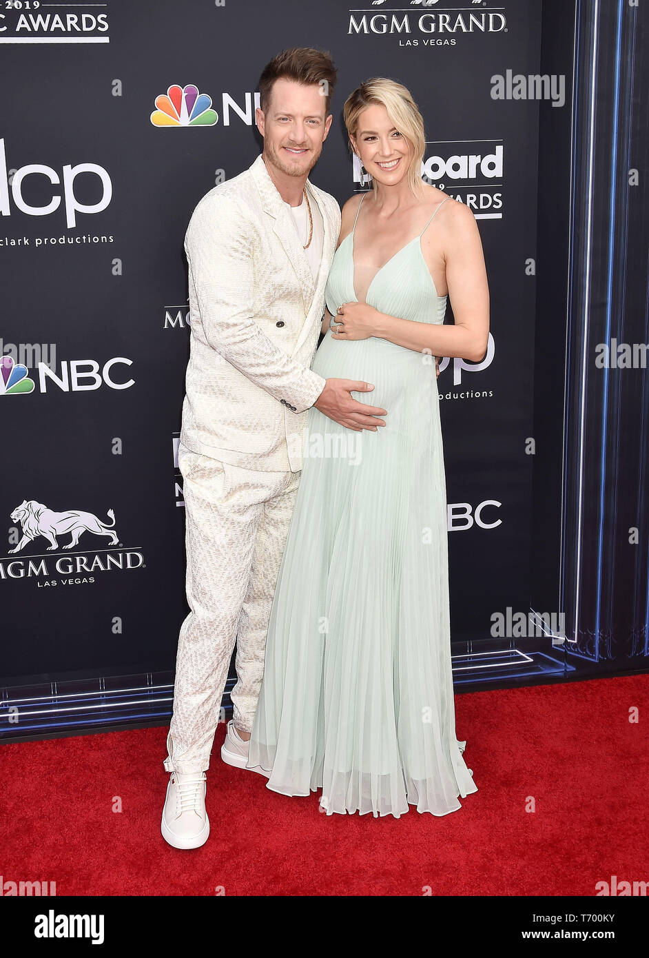 LAS VEGAS, NV - Mai 01: Tyler Hubbard von Florida Georgia Linie und Hayley Stommel besucht die 2019 Billboard Music Awards im MGM Grand Garden Arena am 1. Mai 2019 in Las Vegas, Nevada. Stockfoto
