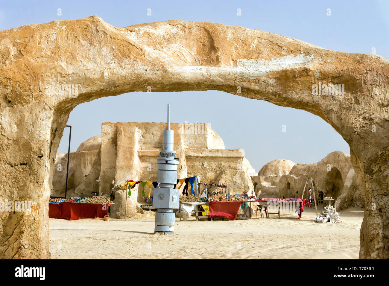 Kunsthandwerk und Souvenirs zum Verkauf in Ong Jemel Star Wars Lage in Tunesien Stockfoto