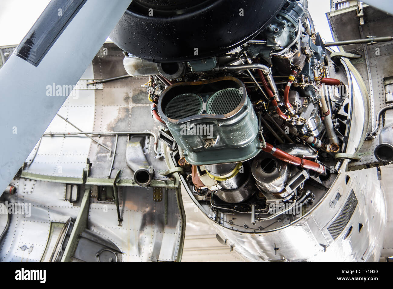 Militärtransporter wie Turboprop-flugzeuge Stockfoto