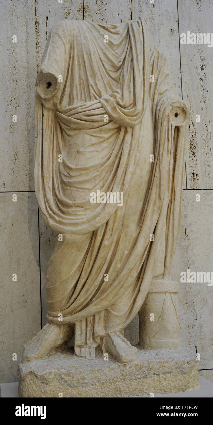 Statue von Togate Abbildung. 1. Marmor. Von Baelo Claudia (Bolonia, Provinz Cadiz, Andalusien, Spanien). Nationalen Archäologischen Museum. Madrid. Spanien. Stockfoto