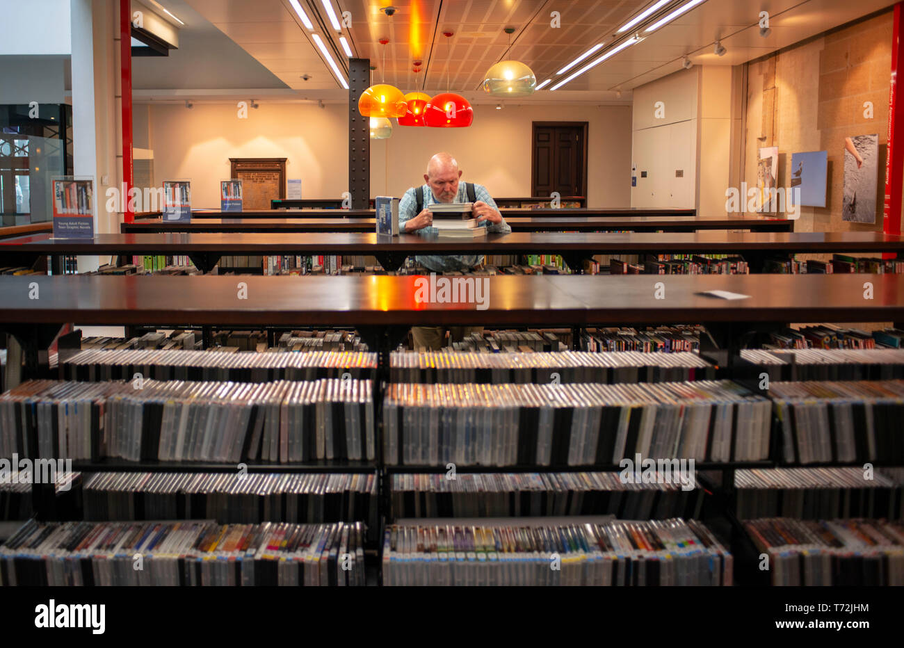 Zoll, Cd und Buch Bibliothek im Inneren, Sydney, Australien Stockfoto