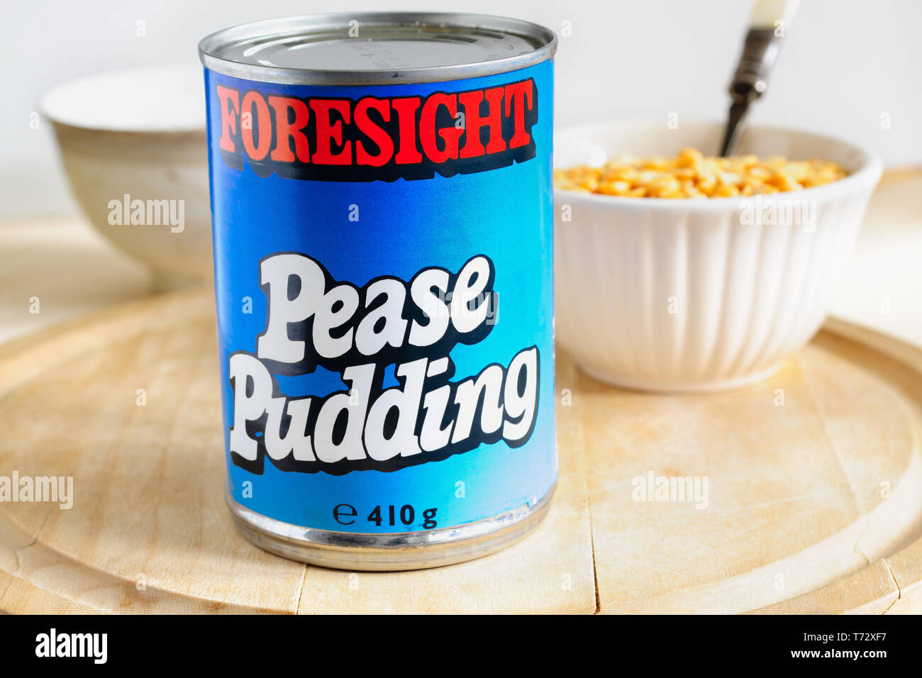 Foresight -Marke Pease Pudding einen traditionellen Englischen herzhaftes Gericht aus gelben Erbsen gekocht in einem Lager mit Gewürzen Stockfoto