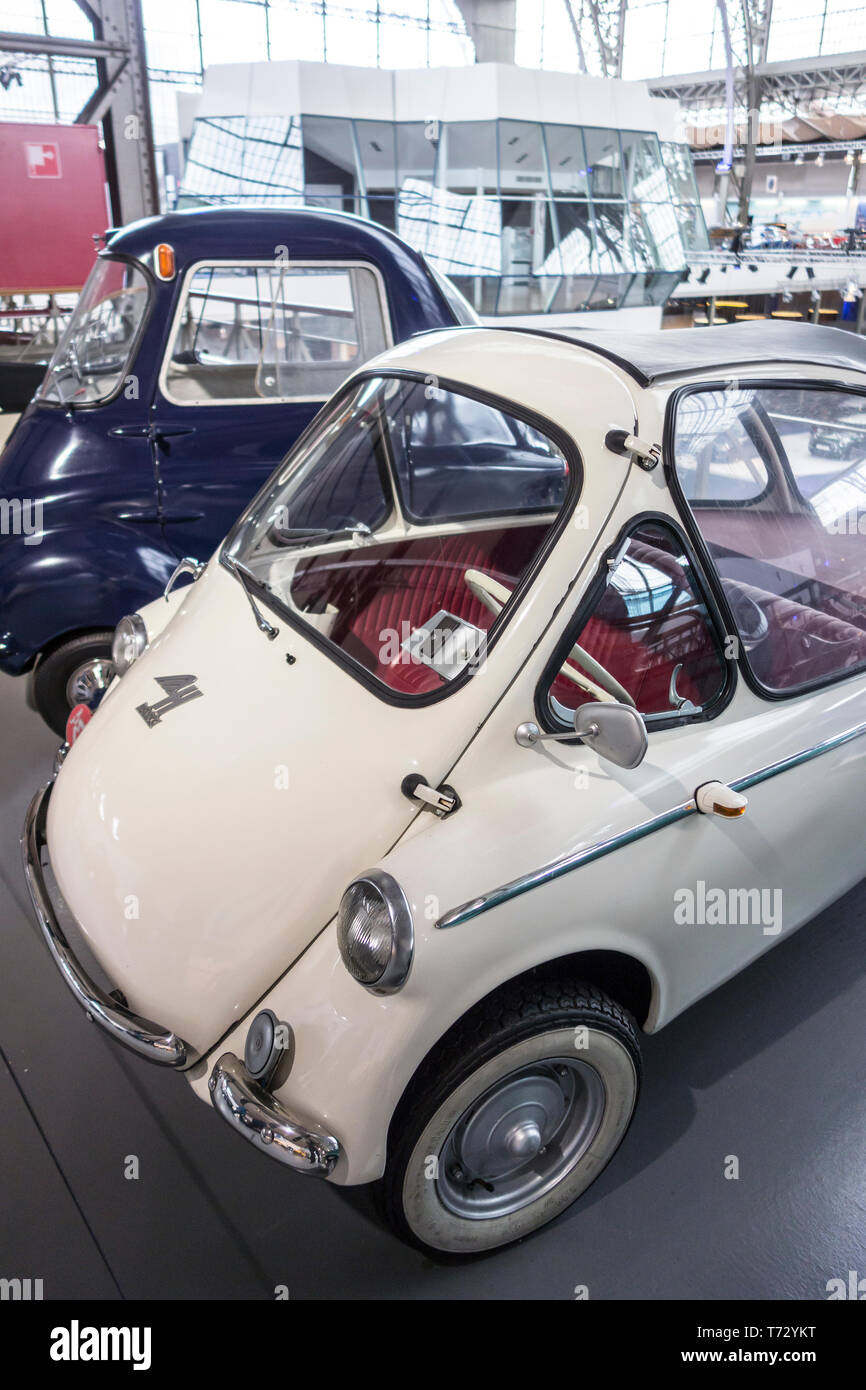 1959 Heinkel T 153 S Kabine, deutsche klassische Dreirädrige microcar/Micro Car/Bubble Car in der Autoworld, vintage Automobile Museum, Brüssel, Belgien Stockfoto