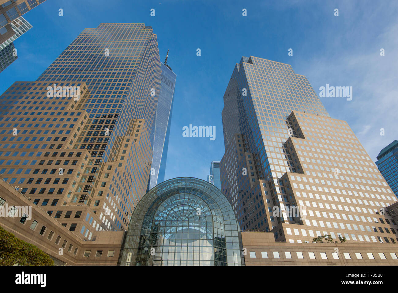 Wolkenkratzer WESTFIELD WORLD TRADE CENTER SHOPPING MALL (© SANTIAGO CALATRAVA 2016) DOWNTOWN MANHATTAN NEW YORK CITY USA Stockfoto